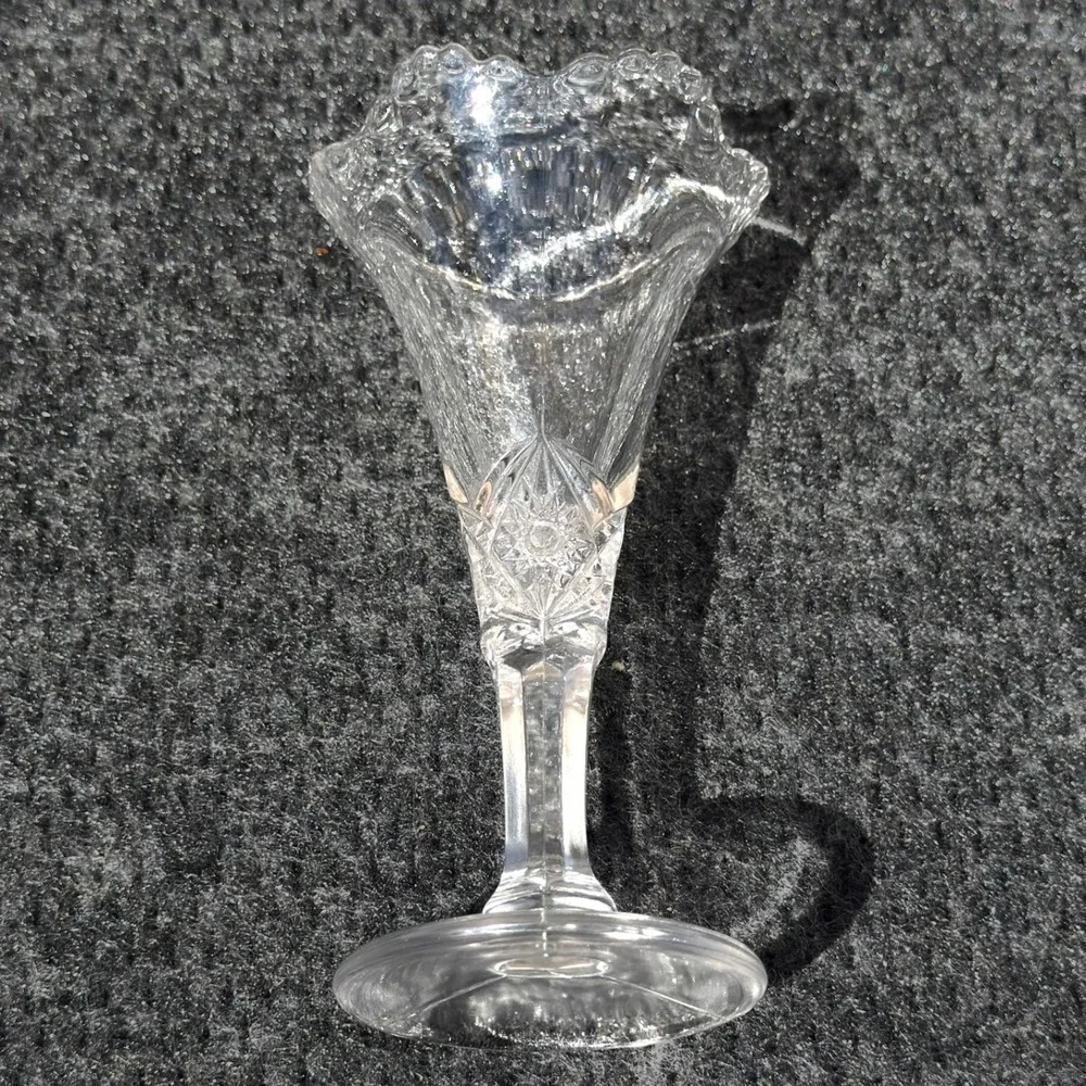 Vintage Clear Pressed Glass Bud Vase Scalloped Rim Star Diamond Pattern 6 Inch